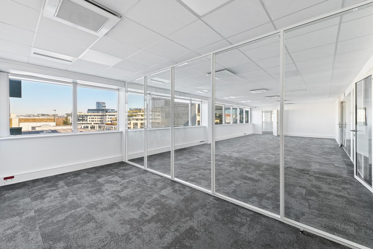 Bureau Issy-les-Moulineaux 1842m² Location bureau Issy-les-Moulineaux Hauts-de-Seine OLBUR2104543 12